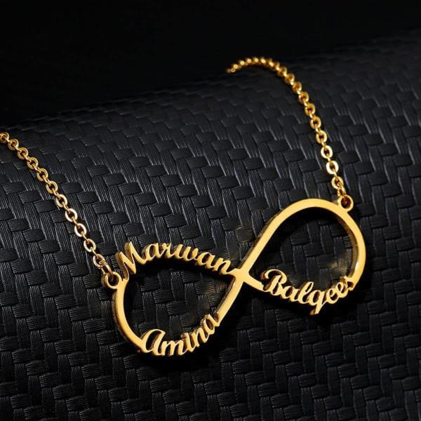 Personalisierte Infinity-Halsketten mit Namen, Initialen und Buchstaben