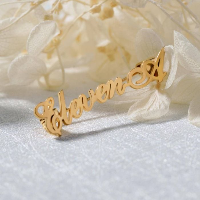 Broche con nombre chapado en oro / oro blanco / oro rosa personalizado con nombre, letra y iniciales - My Design List - Español - 1
