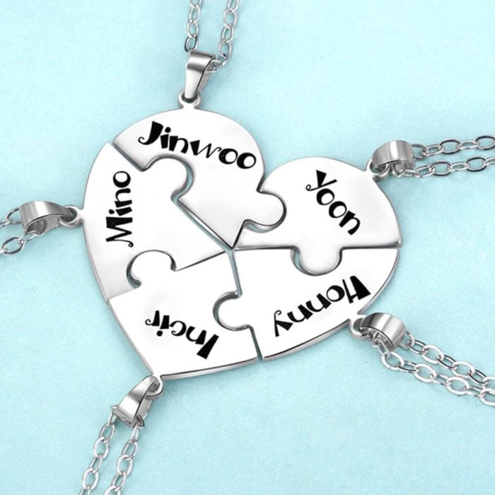 Collar de plata de ley 925 grabado con el corazón de la mejor amistad con 5 nombres personalizado con nombre, letra y iniciales - My Design List - Español - 1