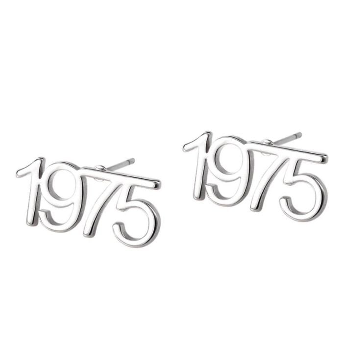 Pendientes de plata / oro rosa / chapado en oro personalizado con nombre, letra y iniciales - My Design List - Español - 1
