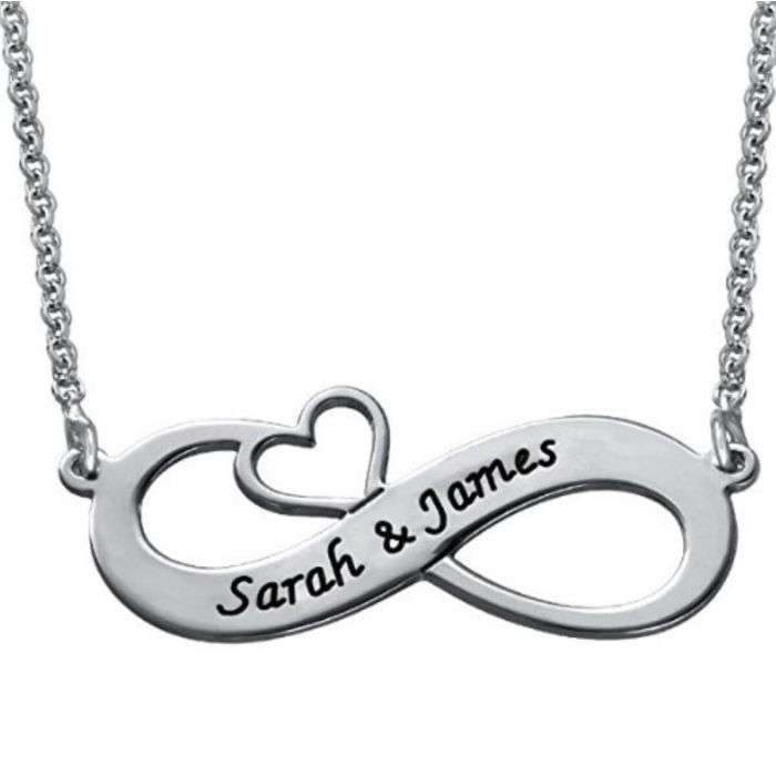 Collar de Plata de Ley 925 Corazón Infinito Grabado personalizado con nombre, letra y iniciales - My Design List - Español - 1