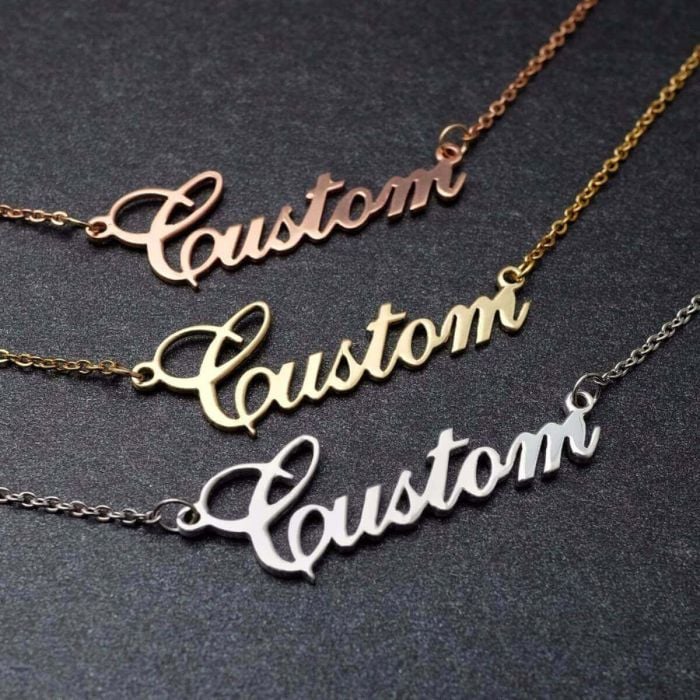 Collar con nombre chapado en oro blanco / oro / oro rosa personalizado con nombre, letra y iniciales - My Design List - Español - 1