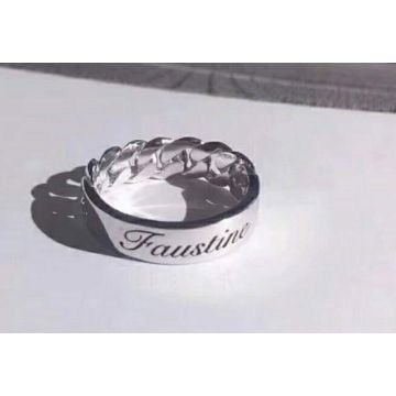 Anillo de boda grabado en plata de ley 925 personalizado con nombre, iniciales y letra