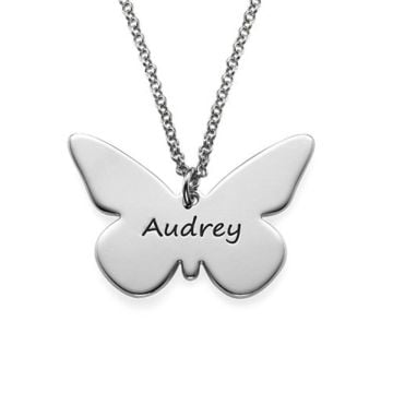 Collar de Mariposa Grabada en Plata de Ley 925 personalizado con nombre, iniciales y letra