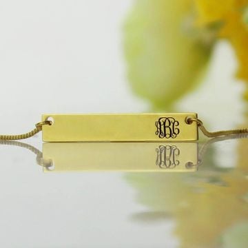 Collar de barra con inicial horizontal grabada en plata de ley 925 personalizado con nombre, iniciales y letra