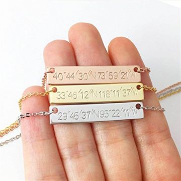 Collar de Barra Grabada en Plata de Ley 925 personalizado con nombre, letra y iniciales