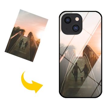 iPhone 13 mini puhelimen suojakuori karkaistulla lasilla omalla kuvalla