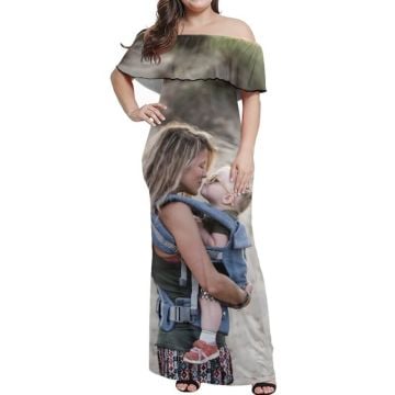 Vestido largo con hombros descubiertos personalizado con foto y letra
