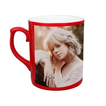Taza Mágica Roja Brillante de 11 Oz personalizada con foto y letra