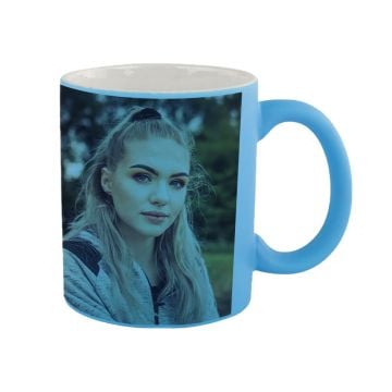Taza Fluorescente Azul personalizada con foto y letra