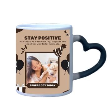 Regalos personalizados para el sentimentalista - Taza mágica negra mate con asa de corazón de 12 oz personalizada con foto y letra